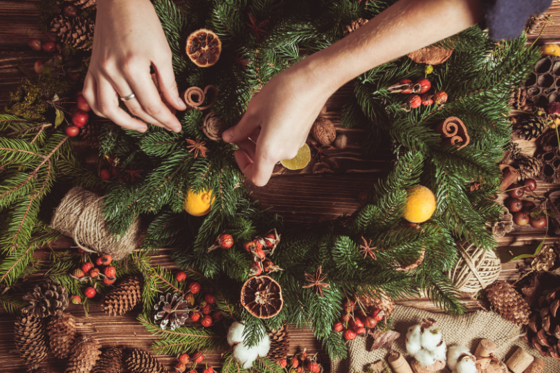 Mahogany Wreath Workshop